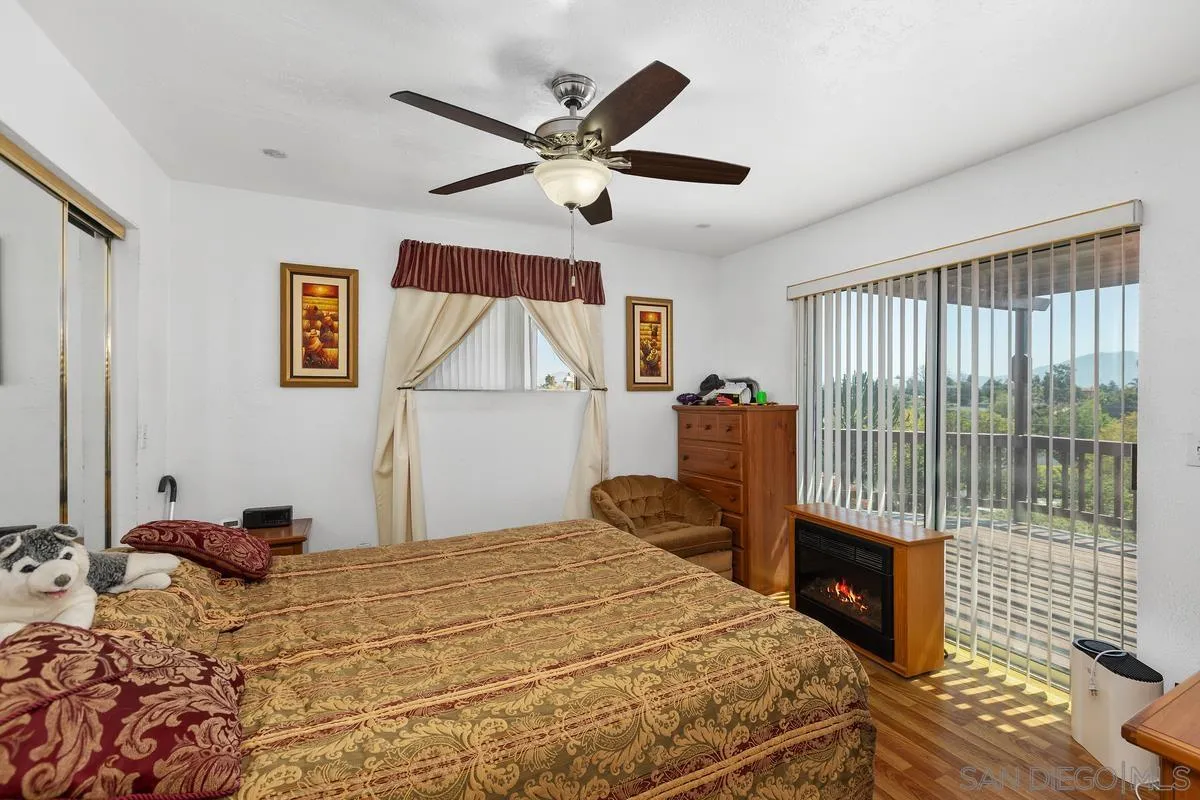 https://cdn.realtyfeed.com/cdn/127/250034087/558eca7bd22e50aff163090ece813864.webp