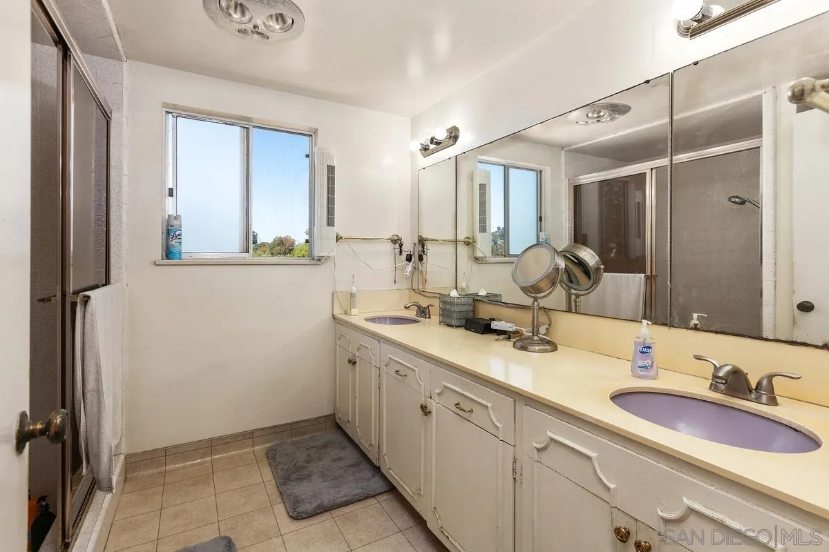 https://cdn.realtyfeed.com/cdn/127/250034087/8a87216f495cdc28cb004e9af02ad41b.webp