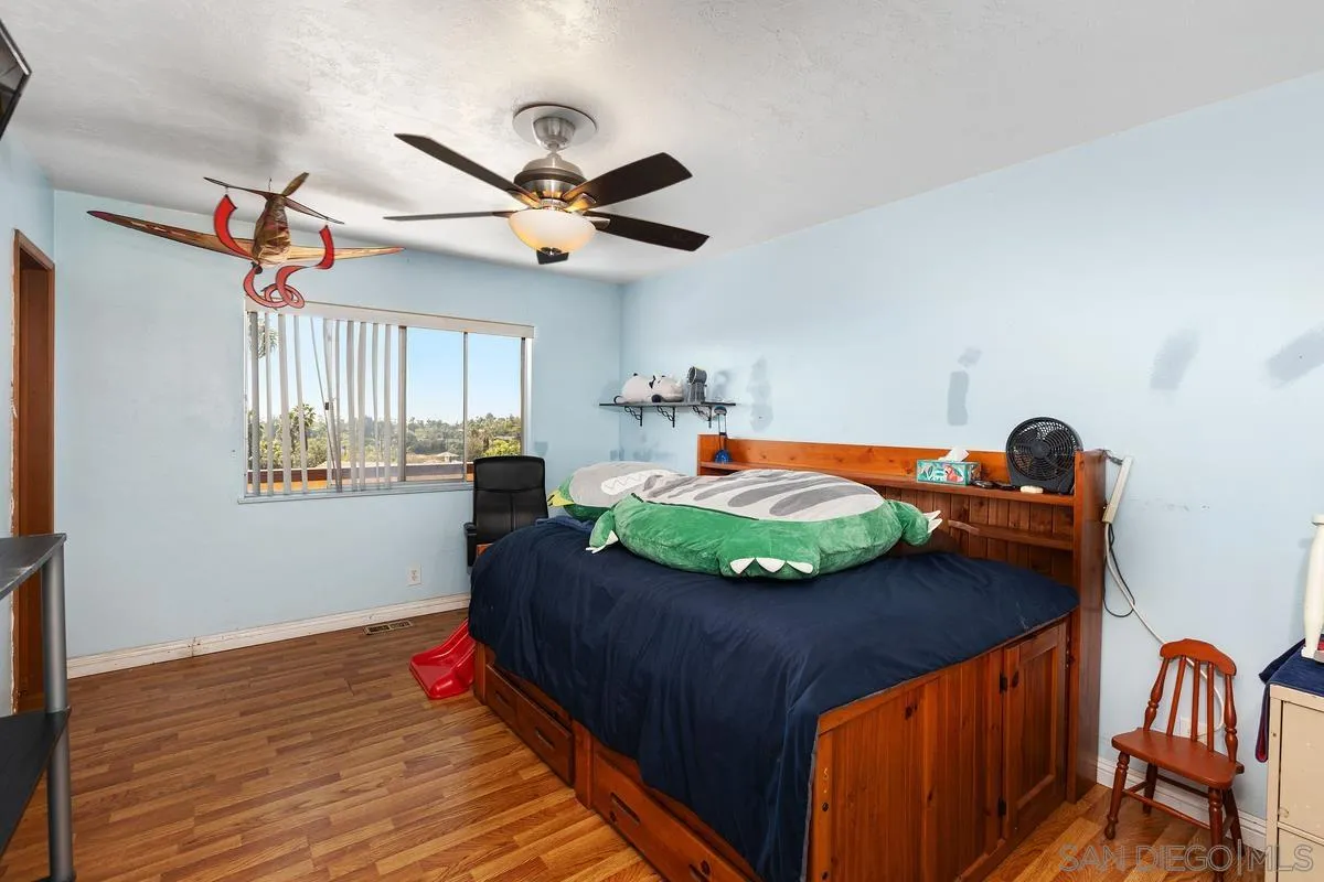 https://cdn.realtyfeed.com/cdn/127/250034087/e80c2a279ddd721fdc236c9b4a78eefe.webp