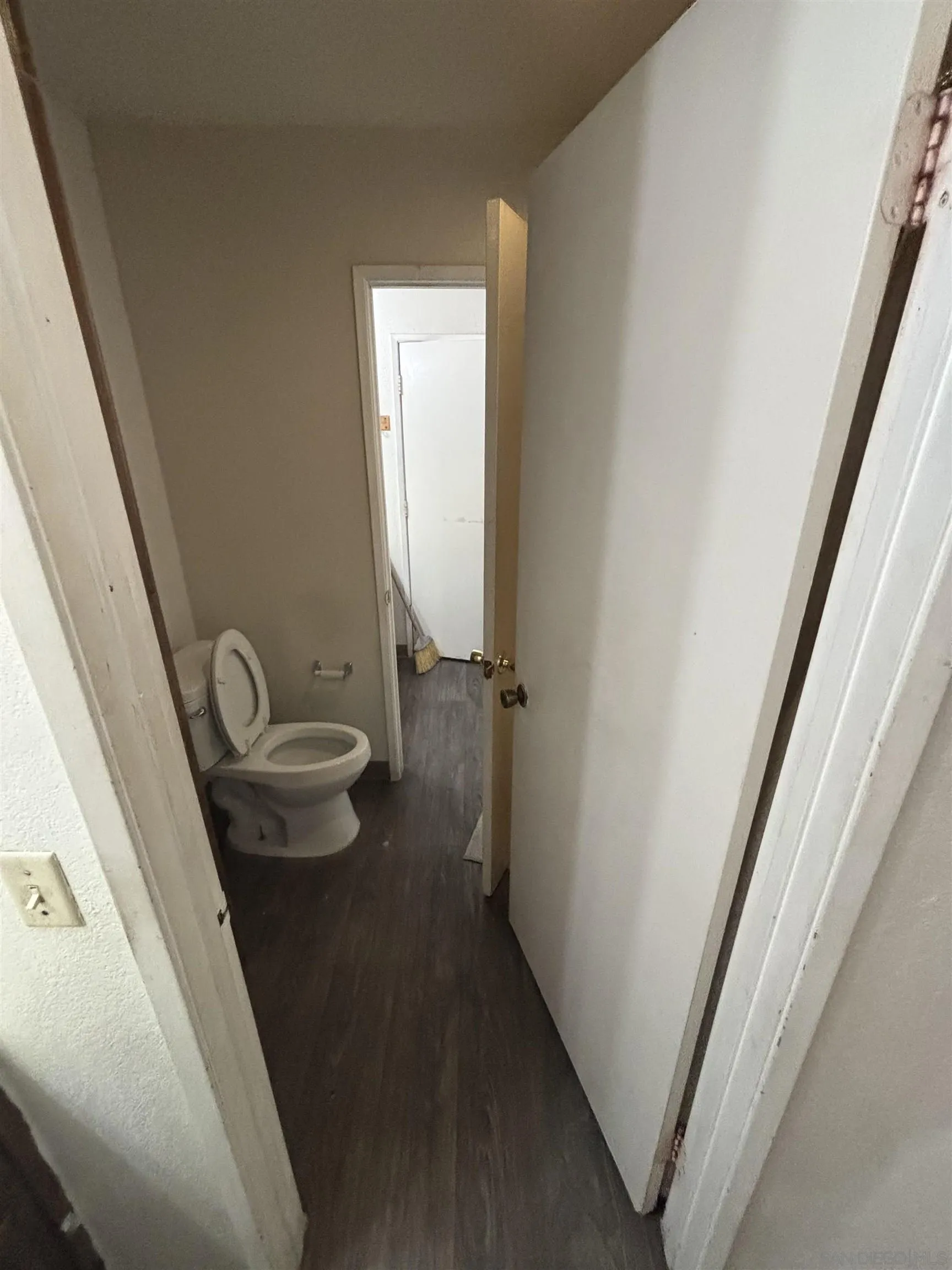 https://cdn.realtyfeed.com/cdn/127/250034091/c29ccc8e50ac355efbf220ae25a1c5a4.webp