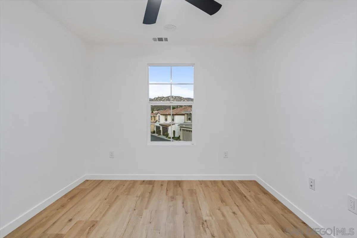 Photo #31: 250034098 Listing: Photo #31