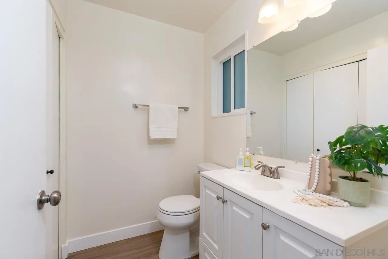 Photo #10: 250034110 Listing: Photo #10