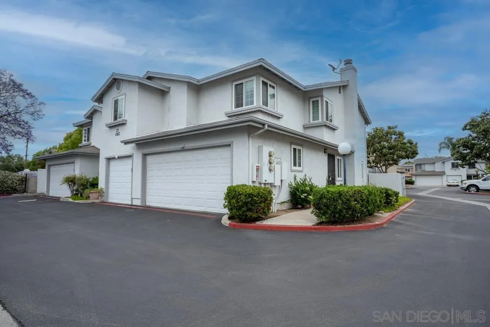 Photo #2: 250034117 Listing 
