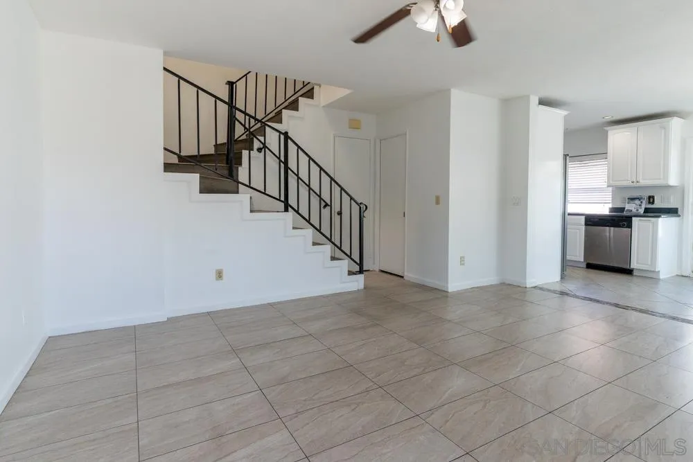 Photo #8: 250034117 Listing: Photo #8