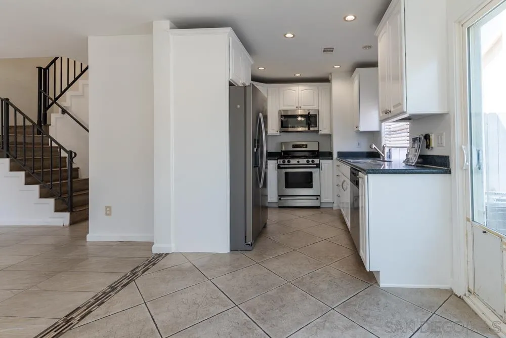 Photo #10: 250034117 Listing: Photo #10