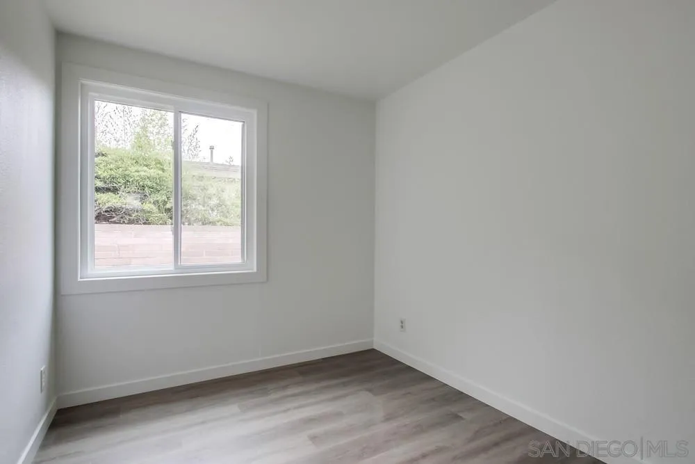 https://cdn.realtyfeed.com/cdn/127/250034119/37bb34aef9babd045001fc7d6923d6b8.webp