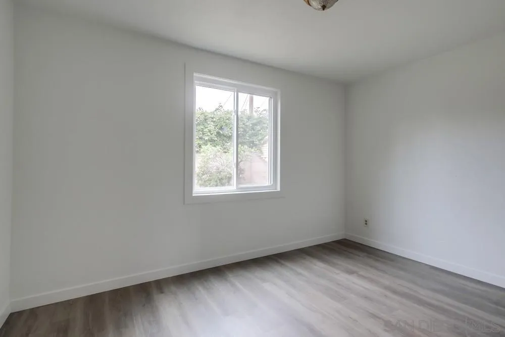 https://cdn.realtyfeed.com/cdn/127/250034119/b869ac39c6fdd5d2049b70fd50f9ab8a.webp