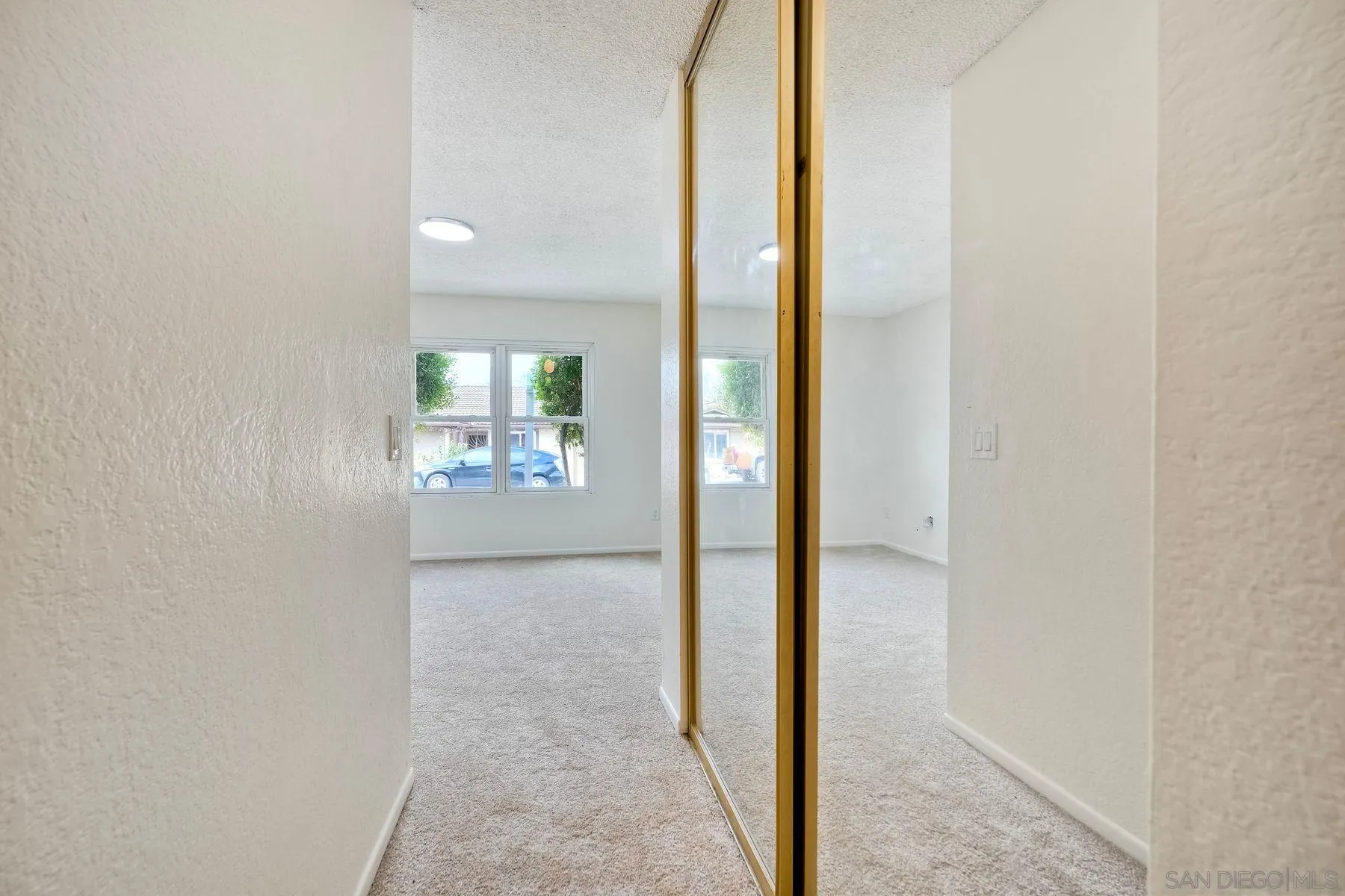 Photo #11: 250034120 Listing: Photo #11