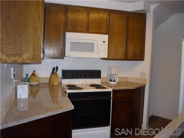 Photo #4: 250034126 Listing 