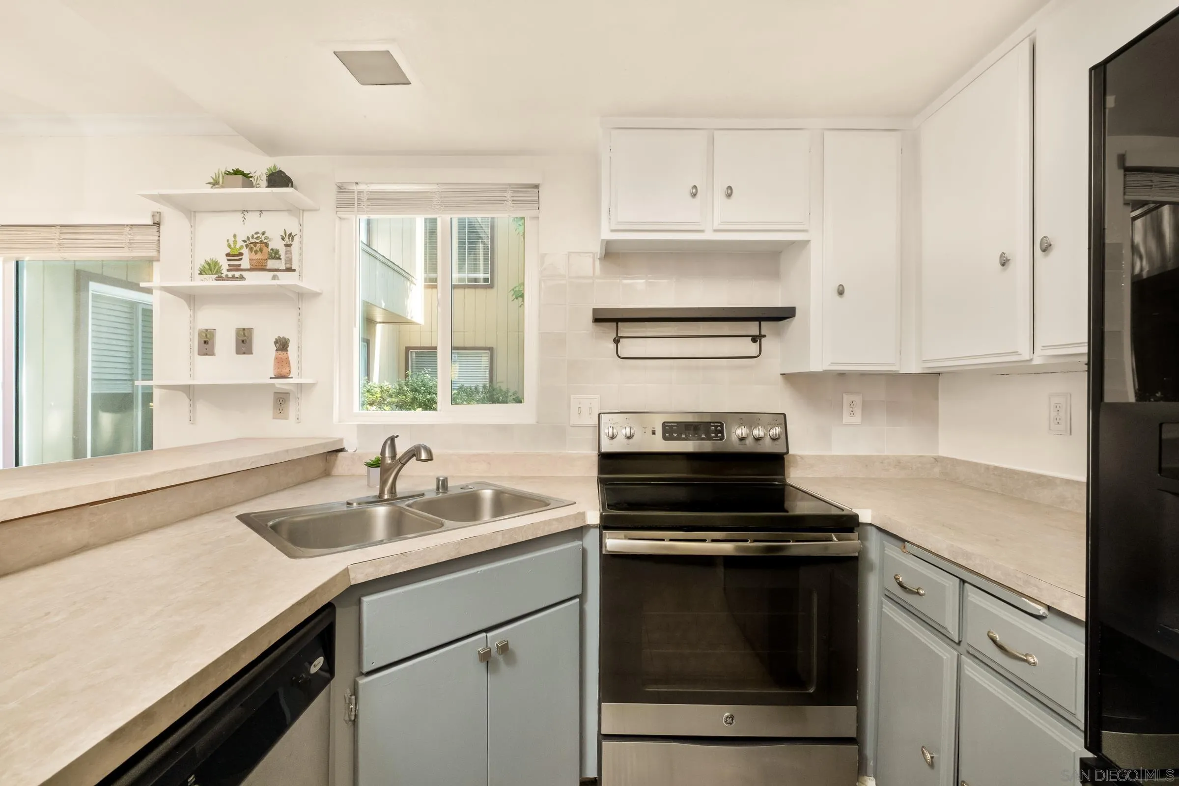 Photo #9: 250034129 Listing: Photo #9