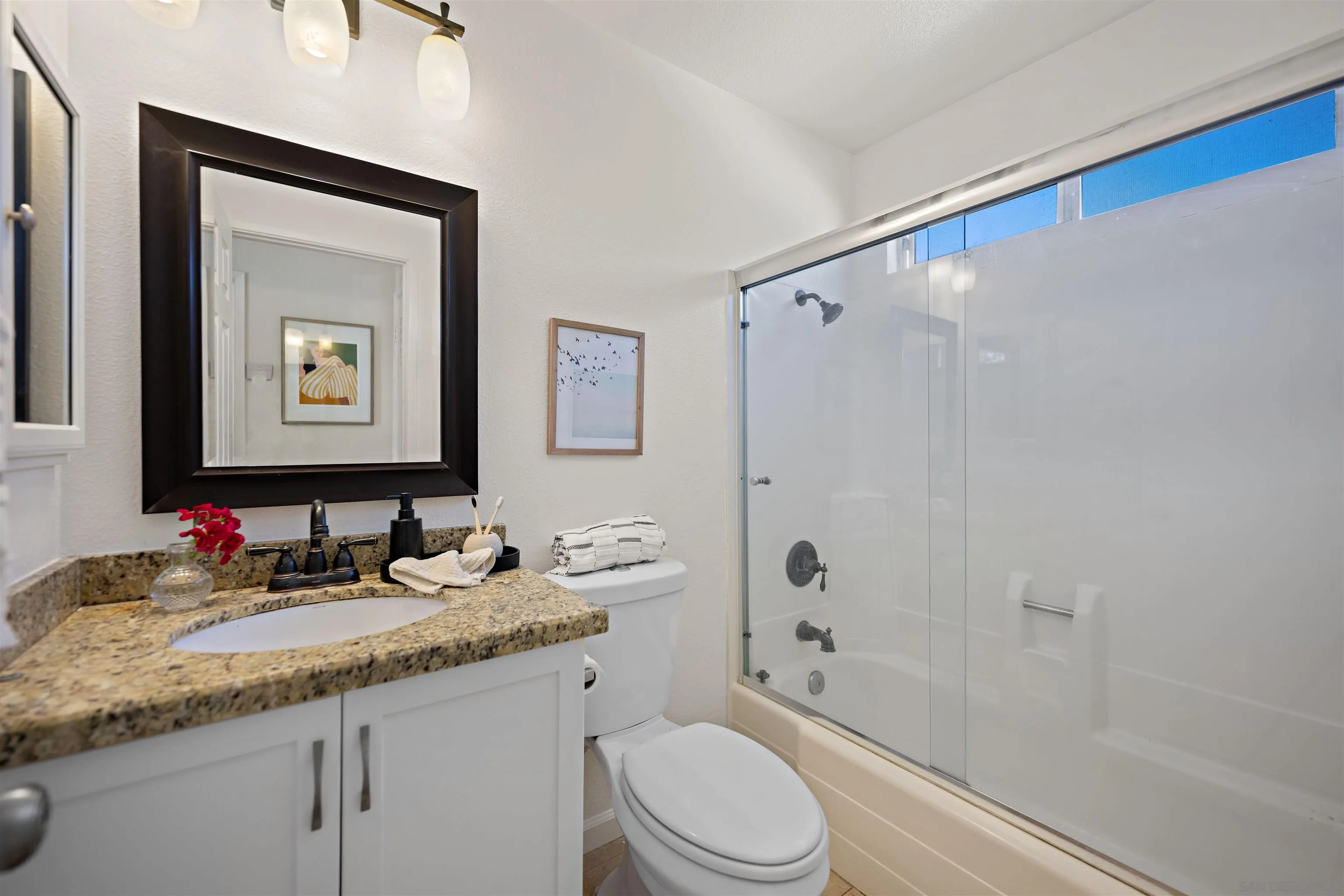 Photo #3: 250034132 Listing 