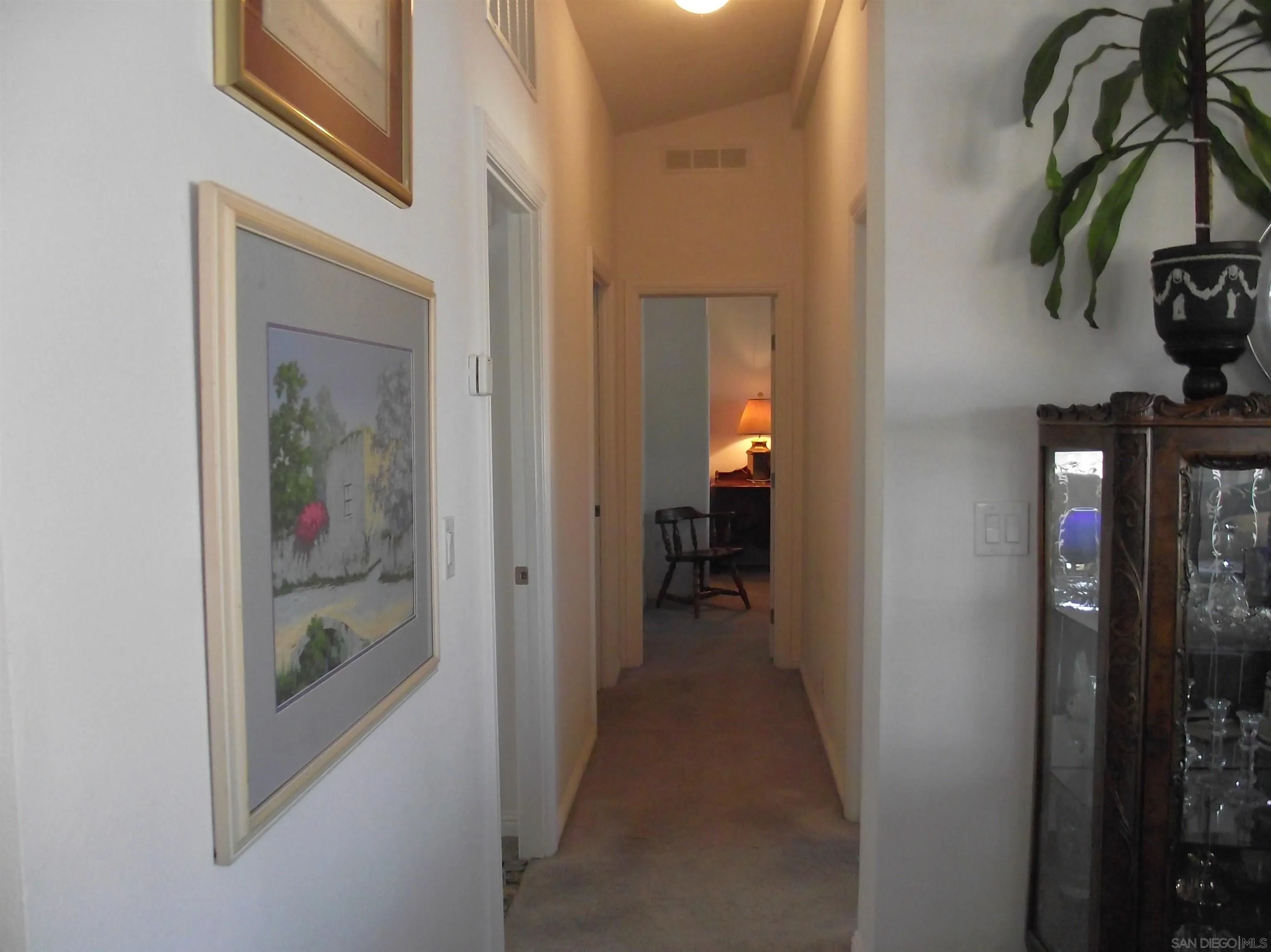 https://cdn.realtyfeed.com/cdn/127/250034138/b19ef6169458b1aa21a7ae05847840c8.webp