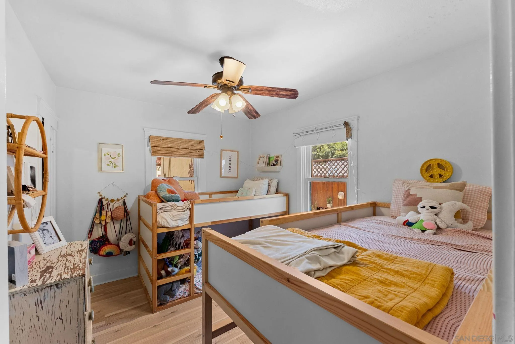 https://cdn.realtyfeed.com/cdn/127/250034145/5e7b0e1e68a9a7c5040523cf18c9eb36.webp