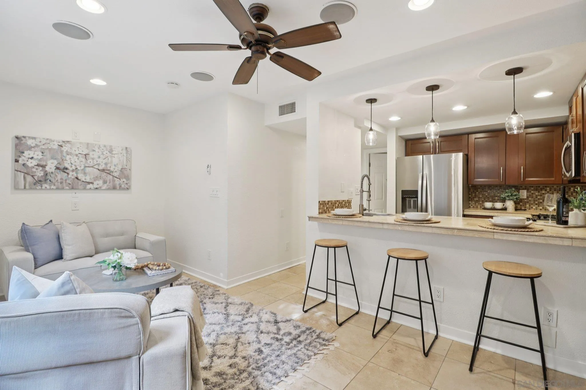 Photo #5: 250034146 Listing 