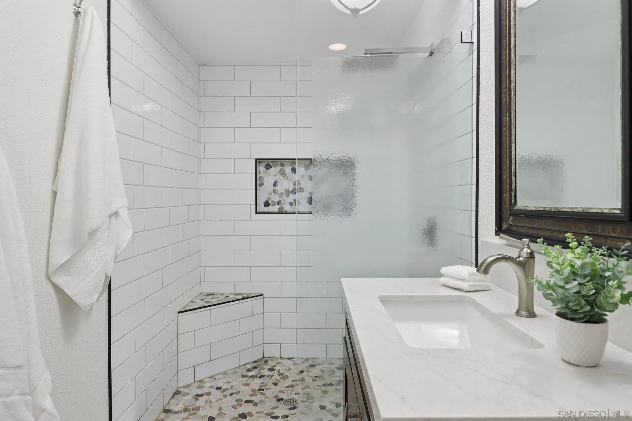 Photo #18: 250034146 Listing: Photo #18