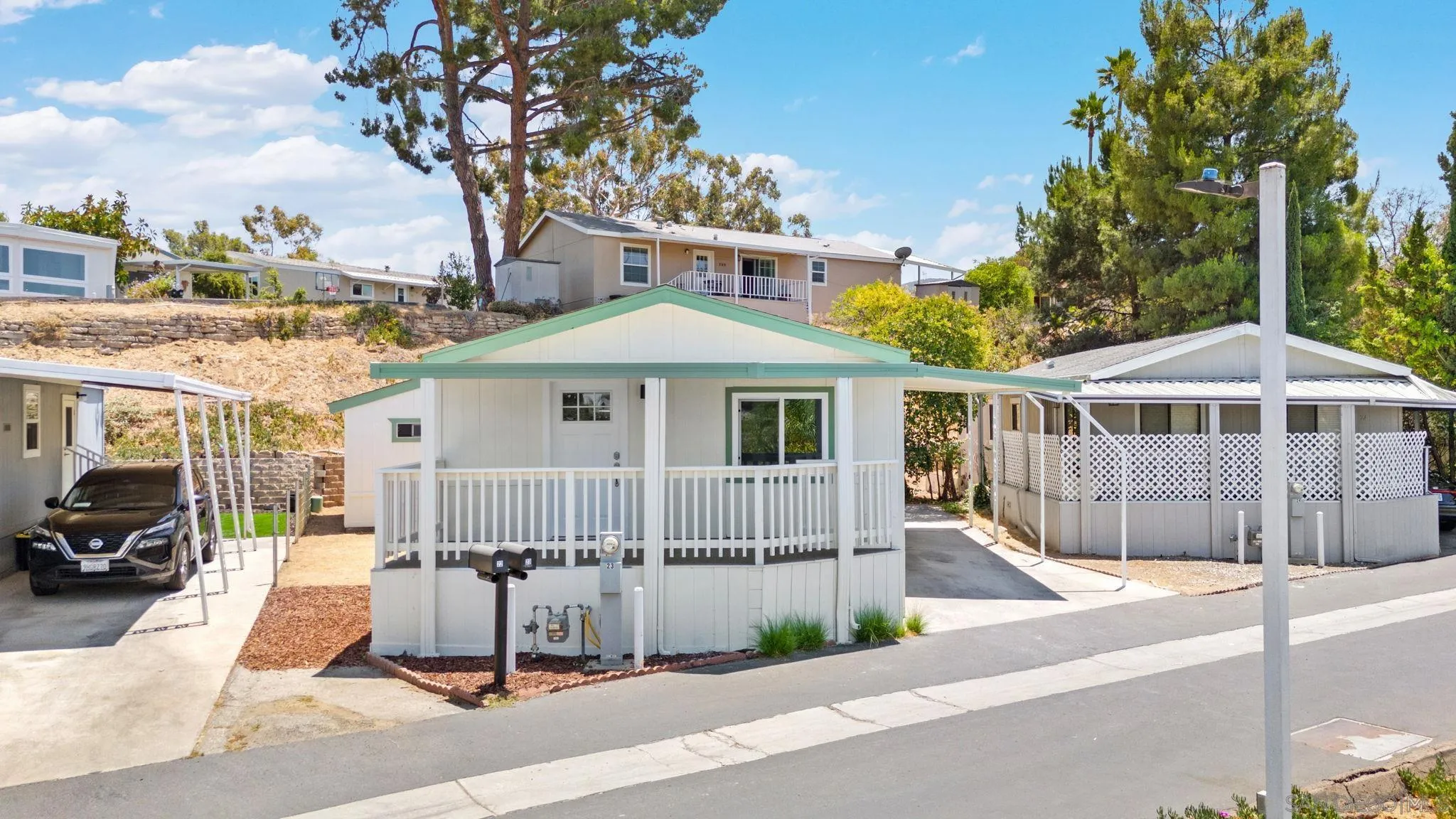 https://cdn.realtyfeed.com/cdn/127/250034159/448cf881ce5551ff1da42d610b31e514.webp