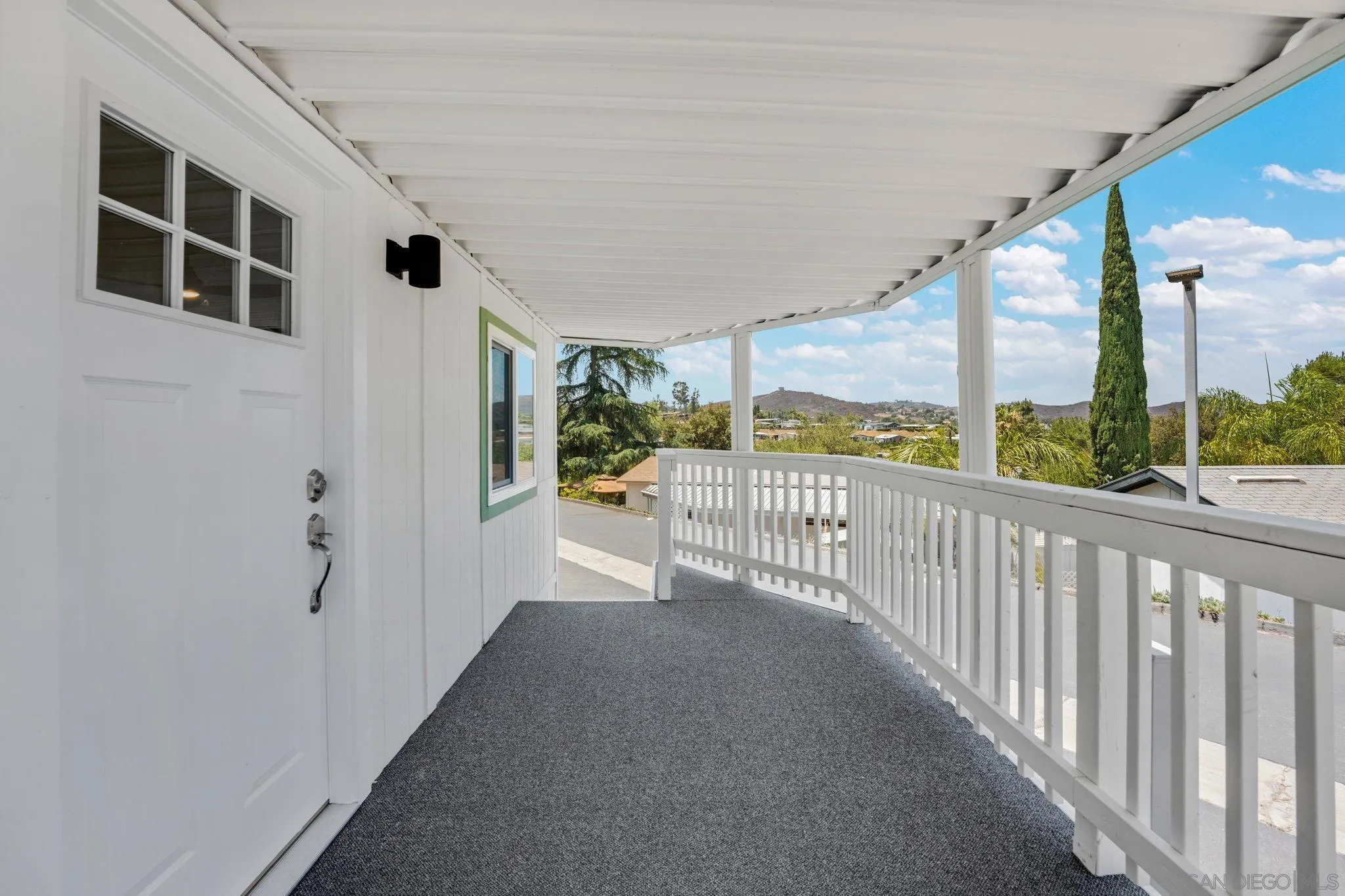 https://cdn.realtyfeed.com/cdn/127/250034159/989c9d2e262a97d328106f06eb4b313a.webp