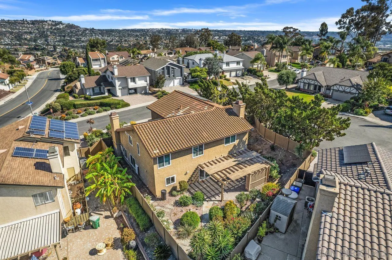 https://cdn.realtyfeed.com/cdn/127/250034164/1145f159d645946ebe04b51ef0cd547a.webp