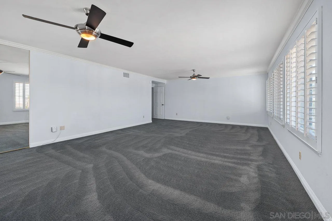https://cdn.realtyfeed.com/cdn/127/250034164/98dd349d387ac8a9ee26c1cebf455503.webp