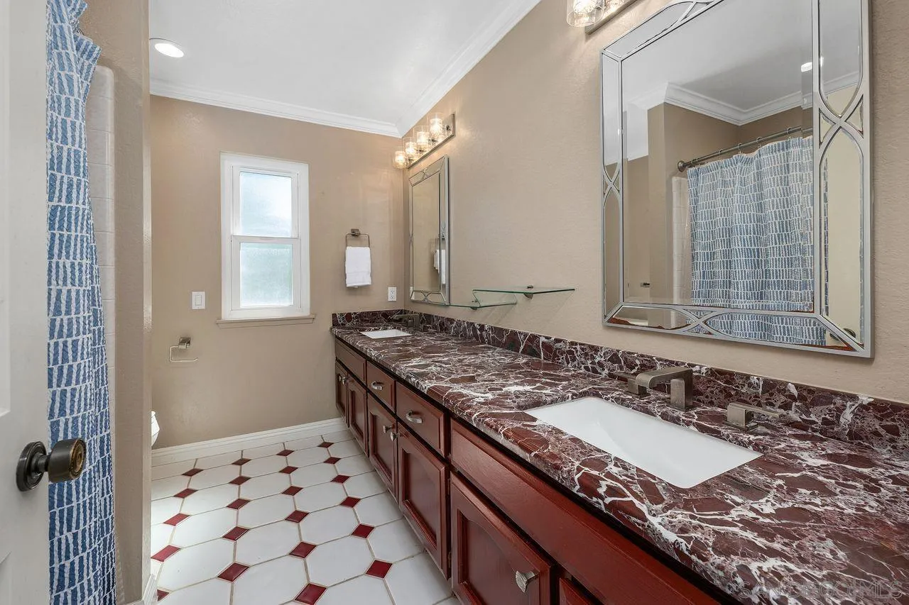 https://cdn.realtyfeed.com/cdn/127/250034164/9ae4e5f023fdcd2d191076f6b5307677.webp