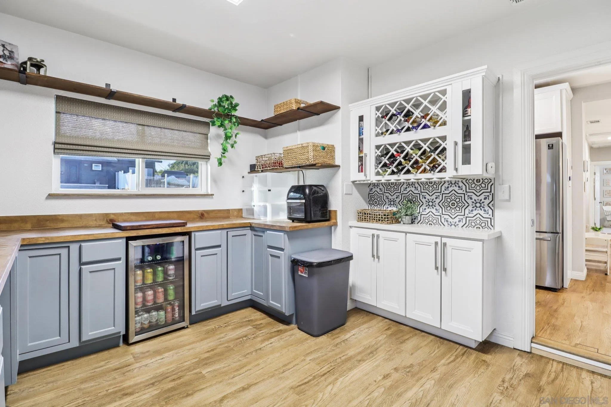 https://cdn.realtyfeed.com/cdn/127/250034165/2e61fd64d41b18f8a759acc19667c2cc.webp