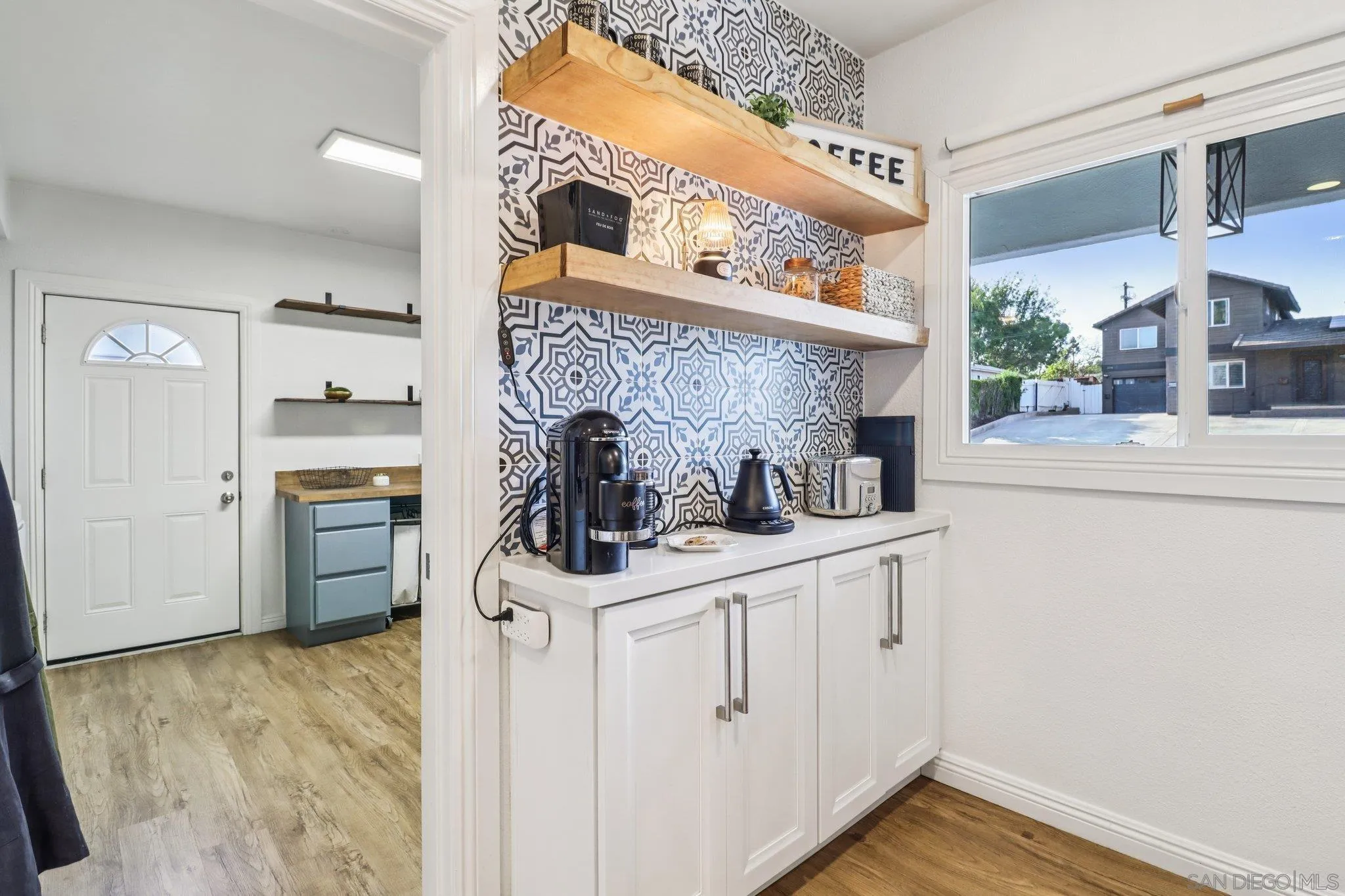https://cdn.realtyfeed.com/cdn/127/250034165/aa19665c0b187ec863a80add72ad1865.webp