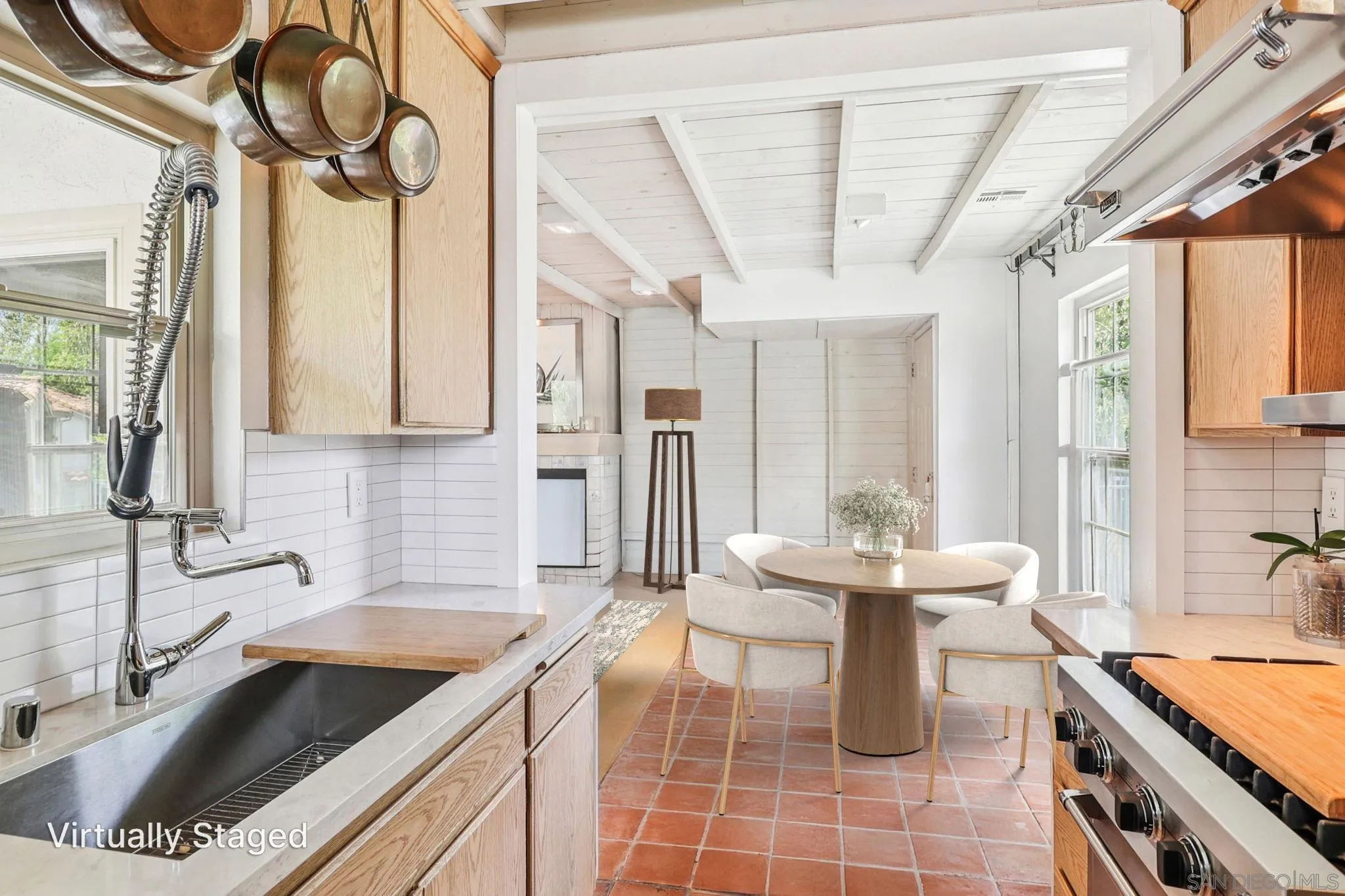 Photo #3: 250034171 Listing 