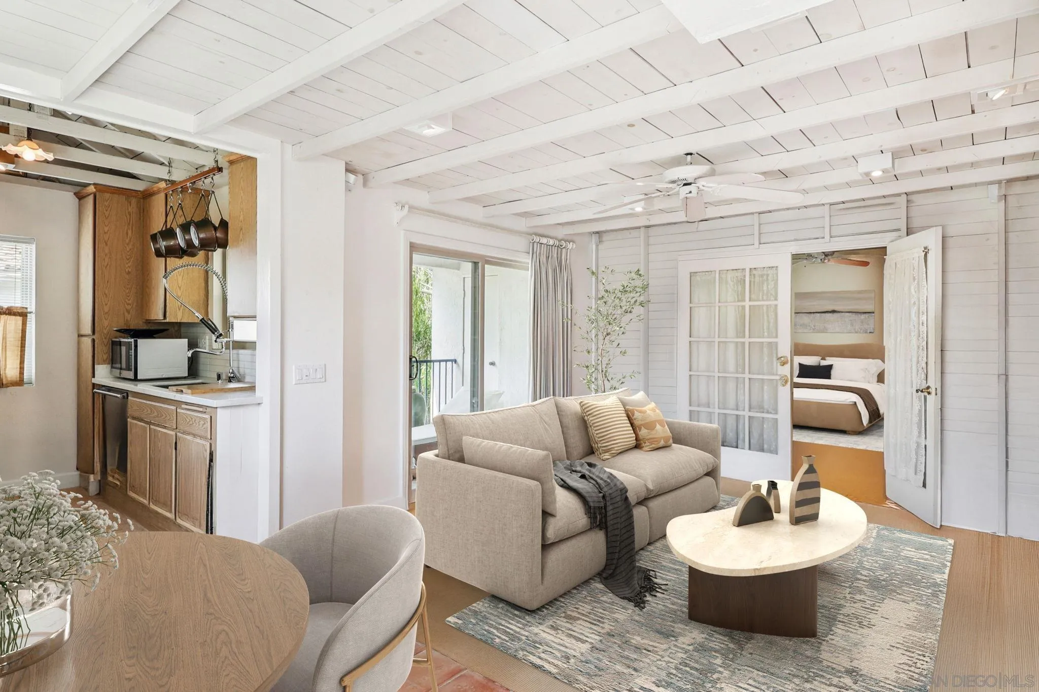 Photo #2: 250034171 Listing 