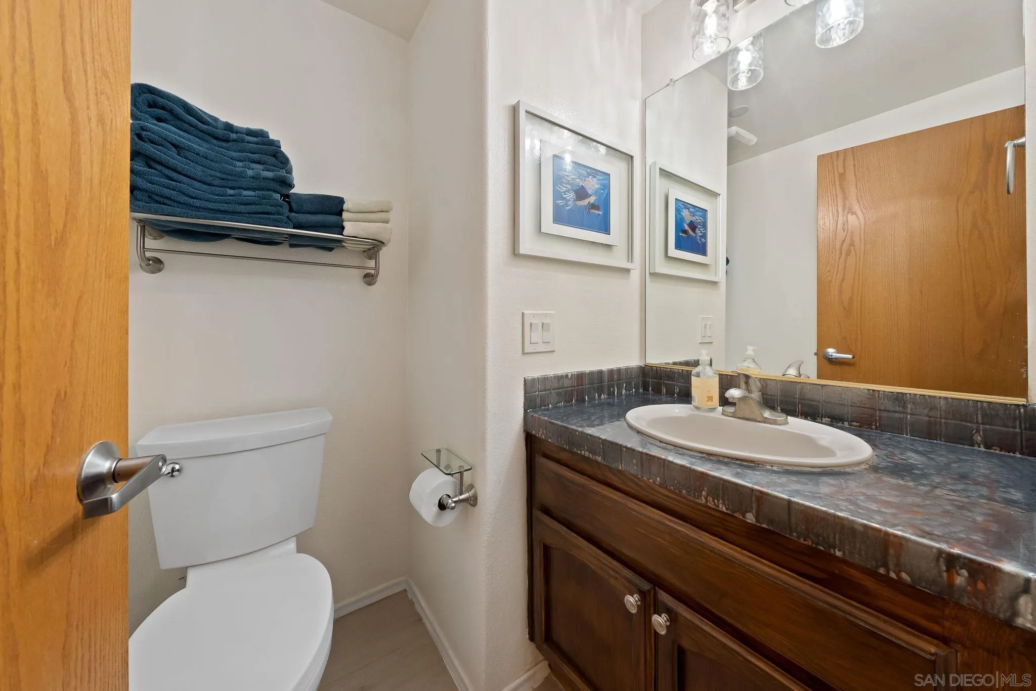 Photo #5: 250034176 Listing 