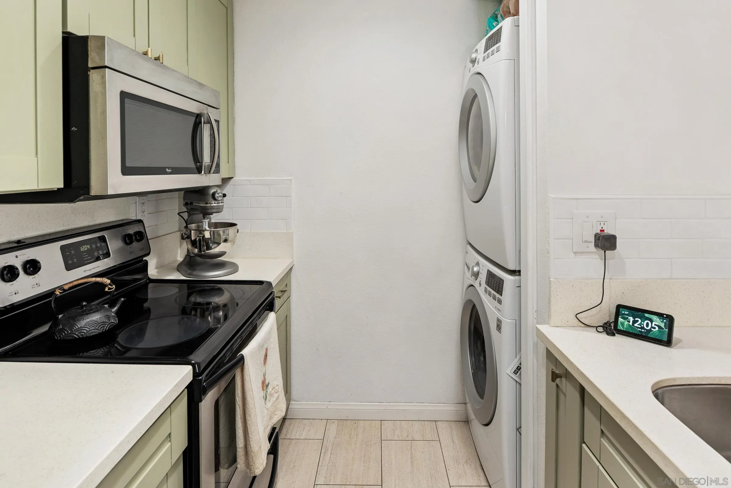 Photo #11: 250034179 Listing: Photo #11