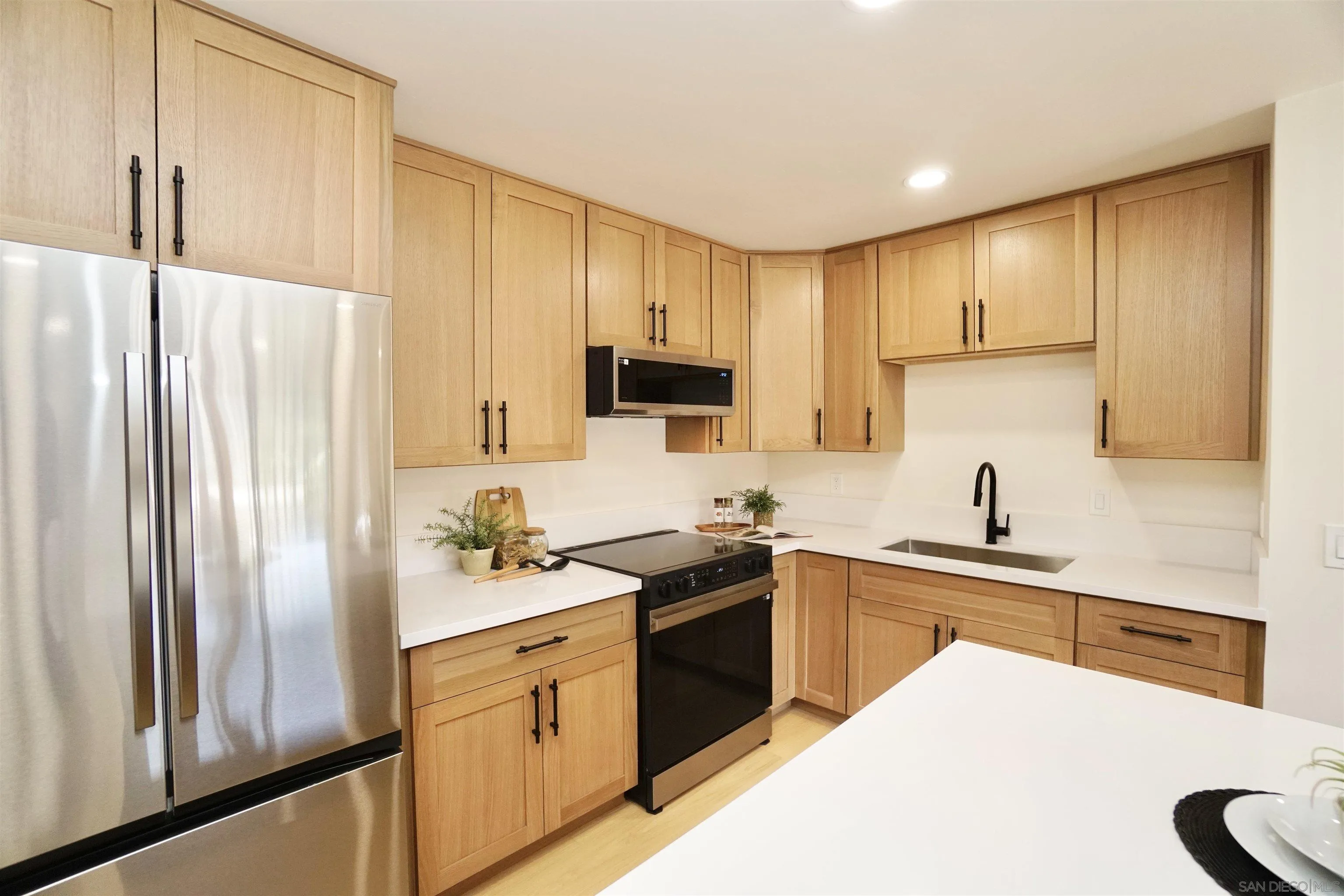 Photo #8: 250034190 Listing: Photo #8