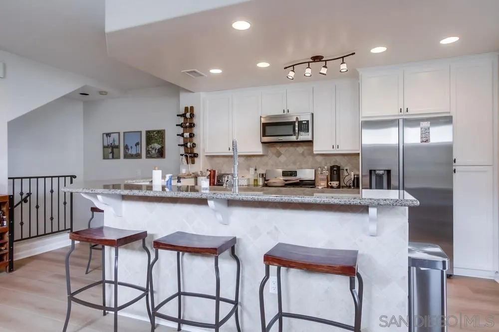Photo #14: 250034193 Listing: Photo #14