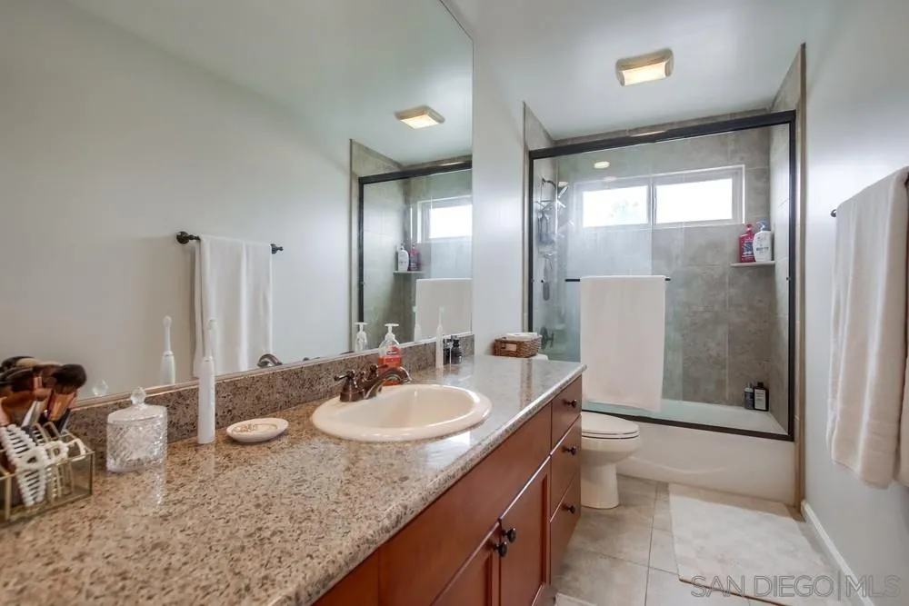 Photo #29: 250034193 Listing: Photo #29