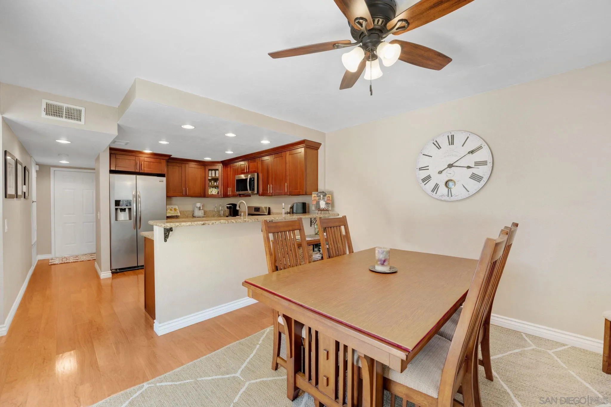 Photo #11: 250034207 Listing: Photo #11