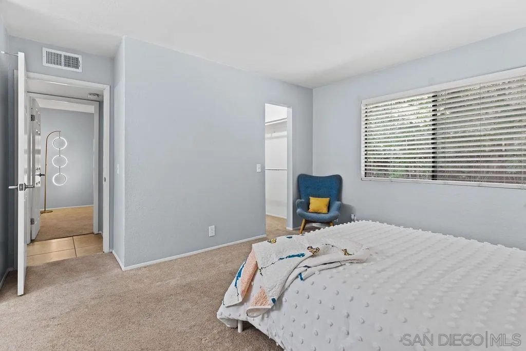 Photo #11: 250034217 Listing: Photo #11