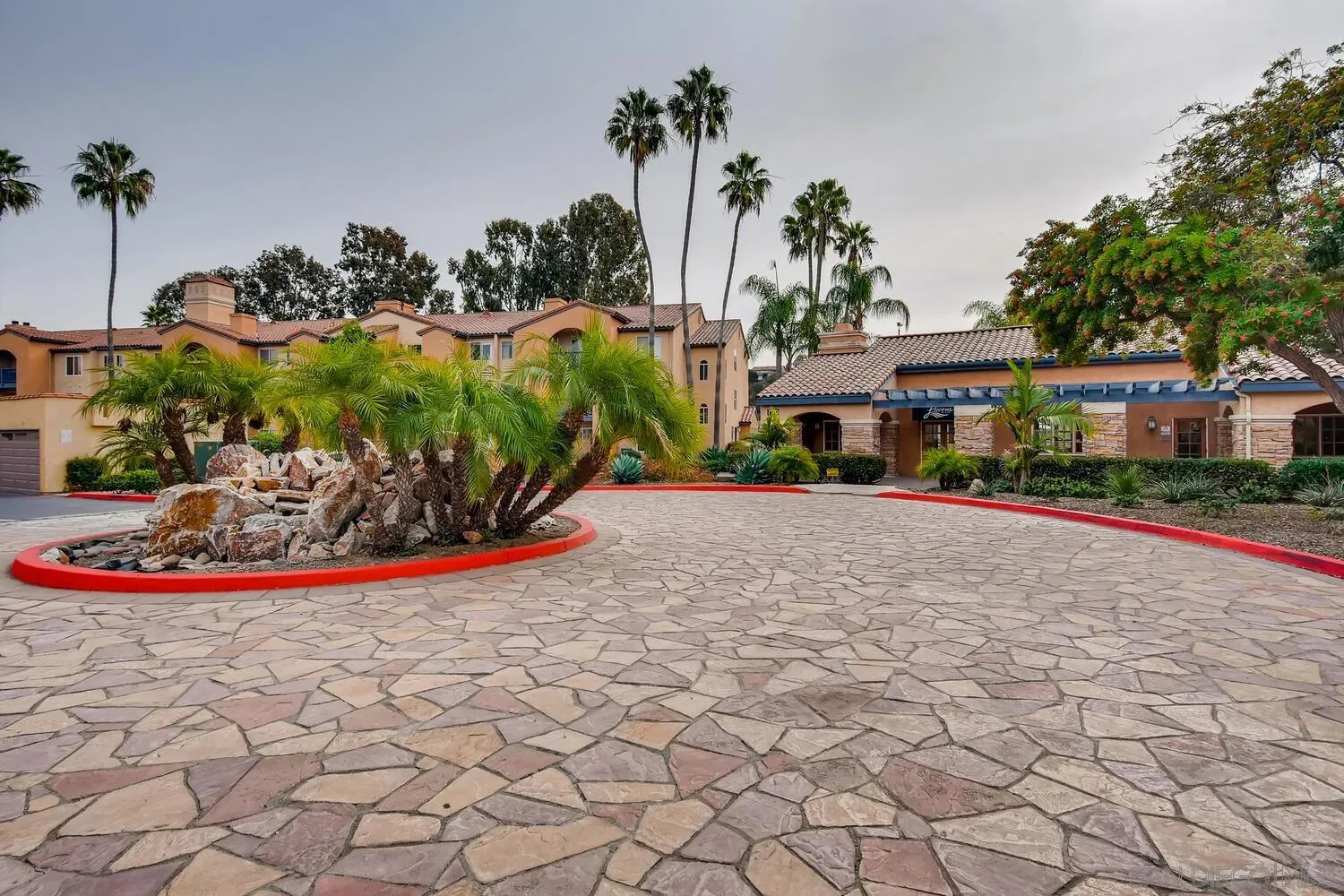 Photo #4: 250034218 Listing 