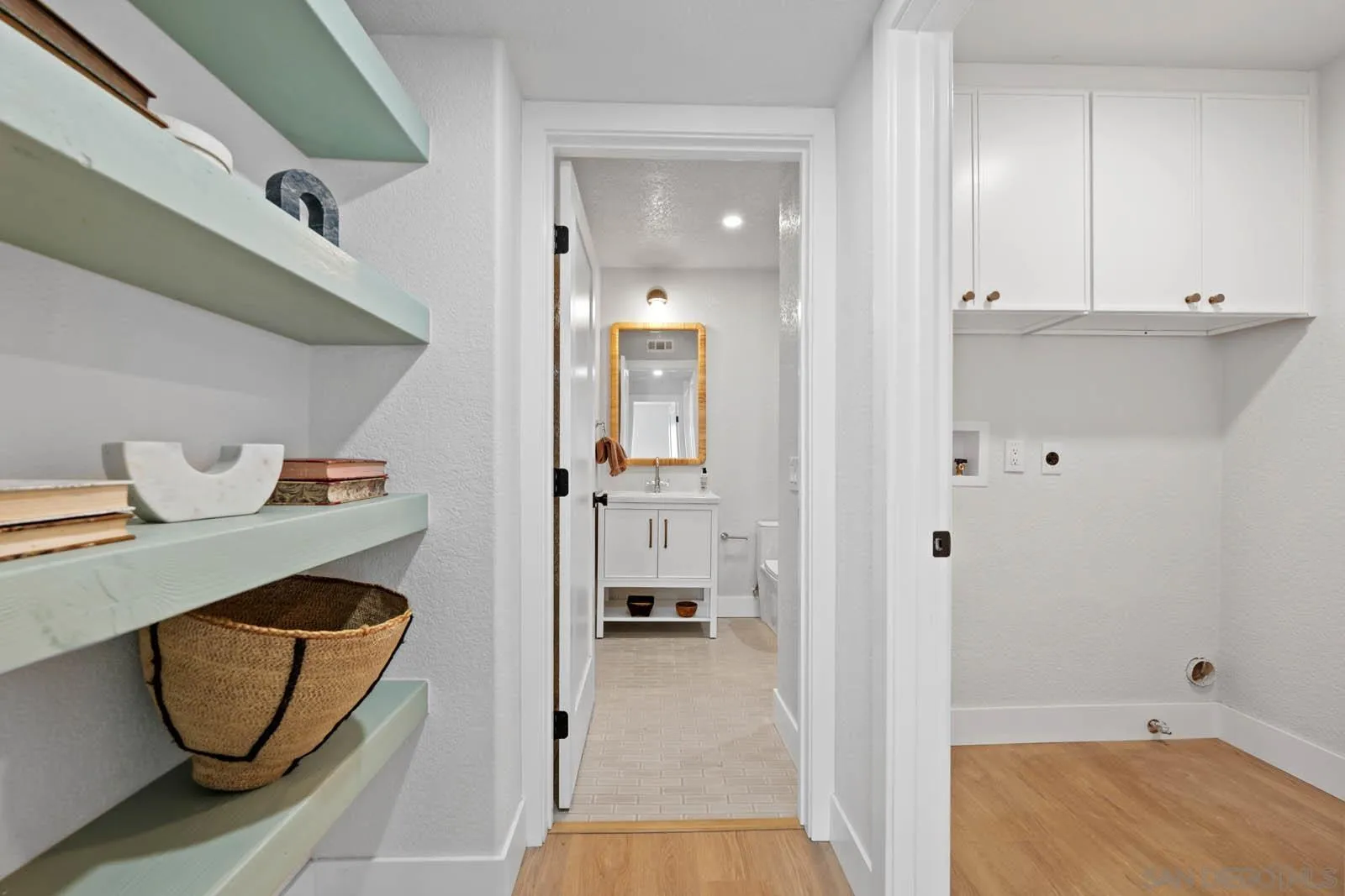https://cdn.realtyfeed.com/cdn/127/250034232/14434633dac1083fee9ccaf1ce0cc671.webp