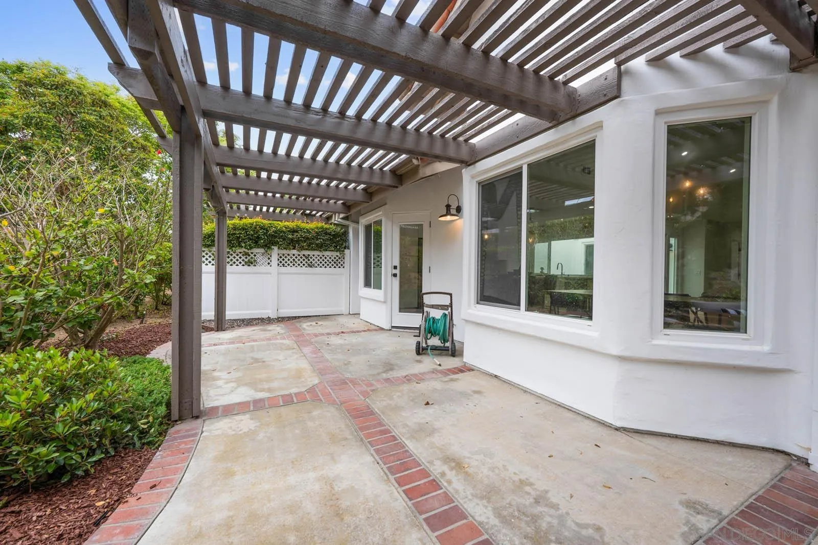 Photo #16: 250034232 Listing: Photo #16
