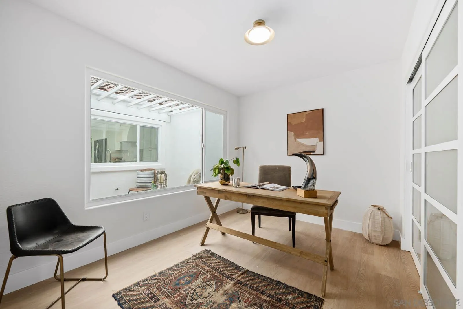 https://cdn.realtyfeed.com/cdn/127/250034232/5c992d4add075556a3e79dee53dd0f3e.webp