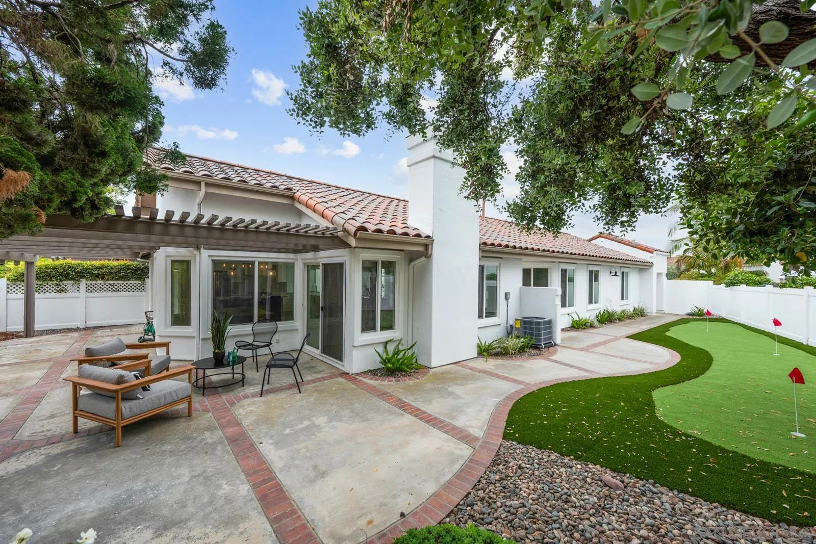 Photo #14: 250034232 Listing: Photo #14