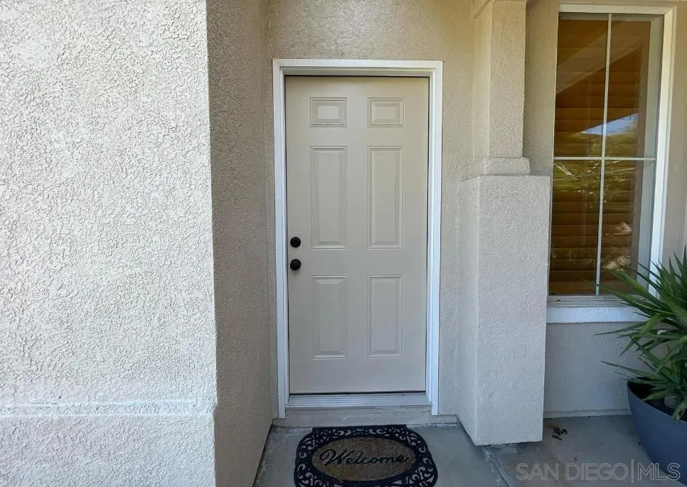 Escondido, CA 92026