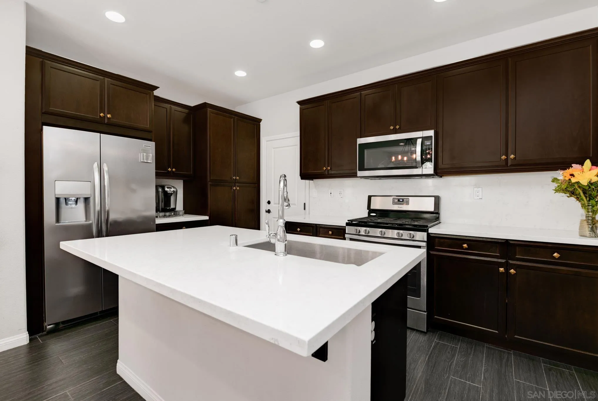 Photo #8: 250034237 Listing: Photo #8