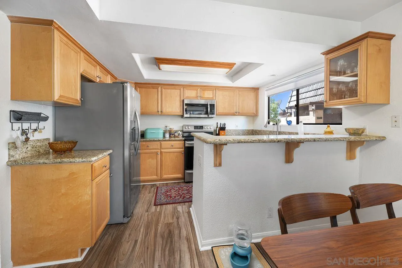 Photo #5: 250034239 Listing 