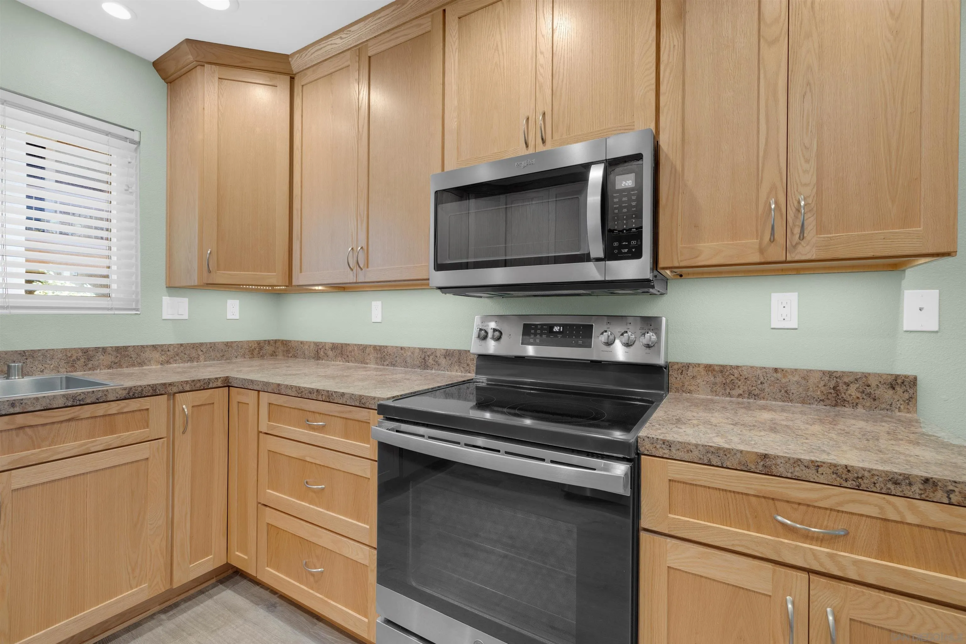 Photo #11: 250034240 Listing: Photo #11