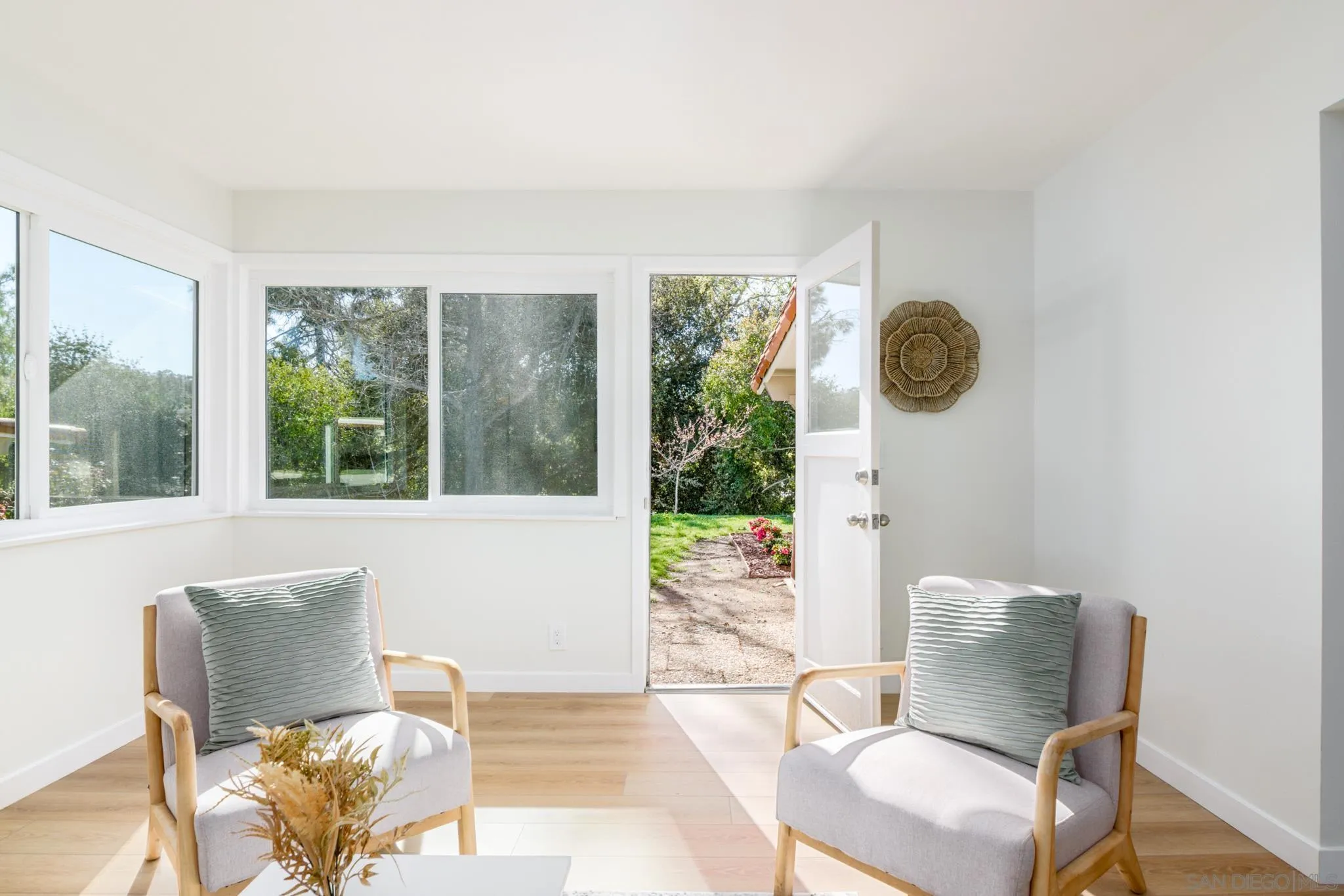 Photo #11: 250034241 Listing: Photo #11