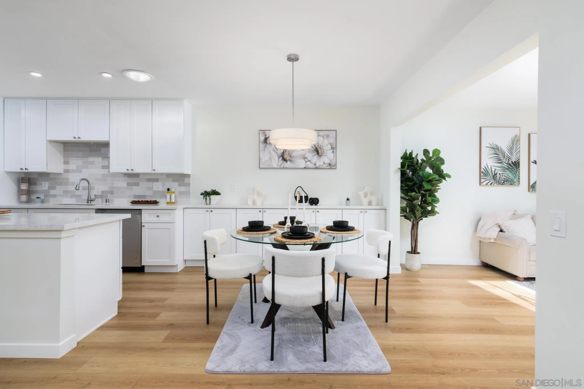 Photo #6: 250034241 Listing 