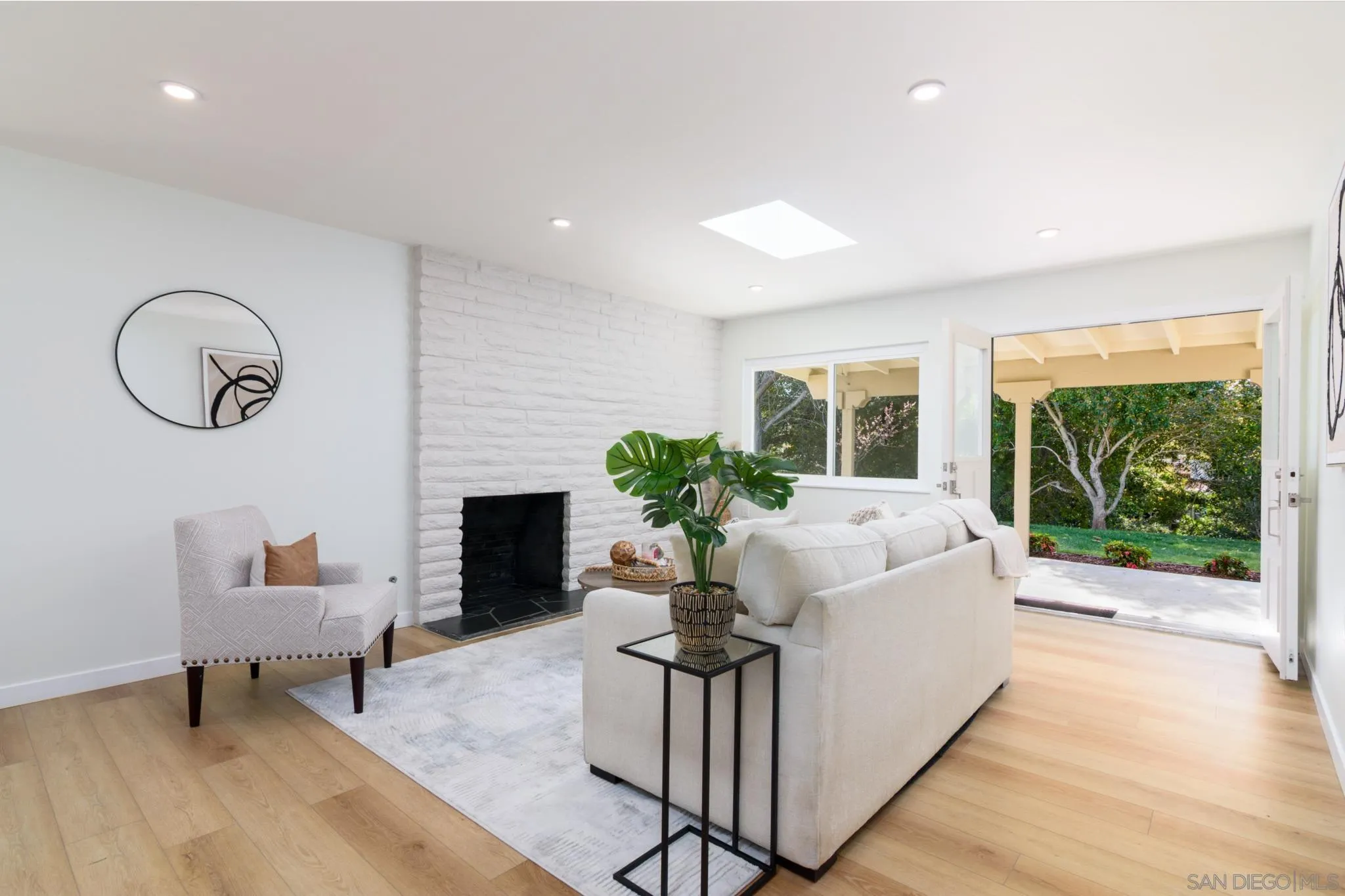 Photo #7: 250034241 Listing: Photo #7
