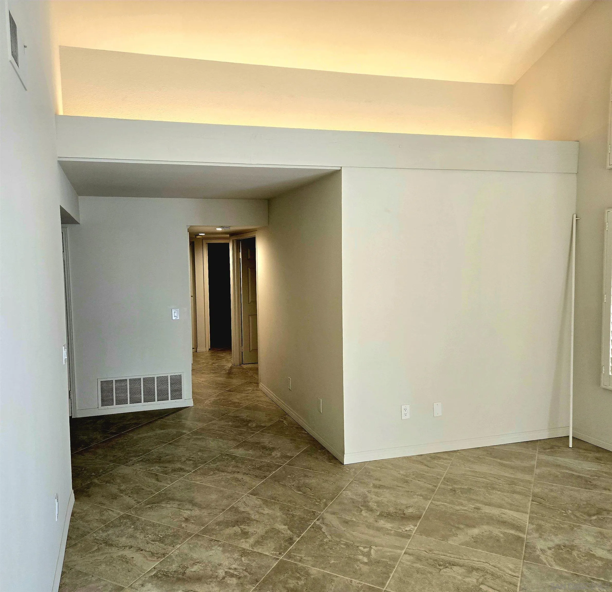 https://cdn.realtyfeed.com/cdn/127/250034250/205d59ab2ec527477c52a04699772fec.webp