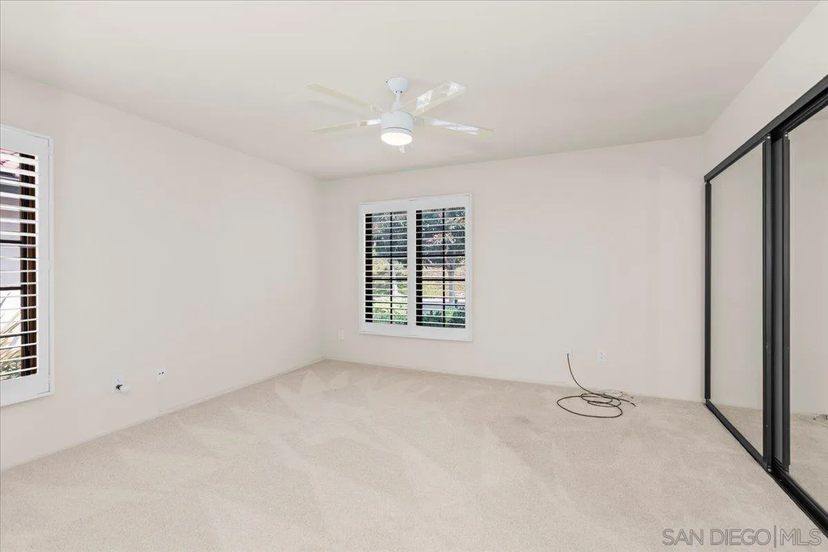 https://cdn.realtyfeed.com/cdn/127/250034250/ea0a10b5bd91113980fd2f303c98c25b.webp