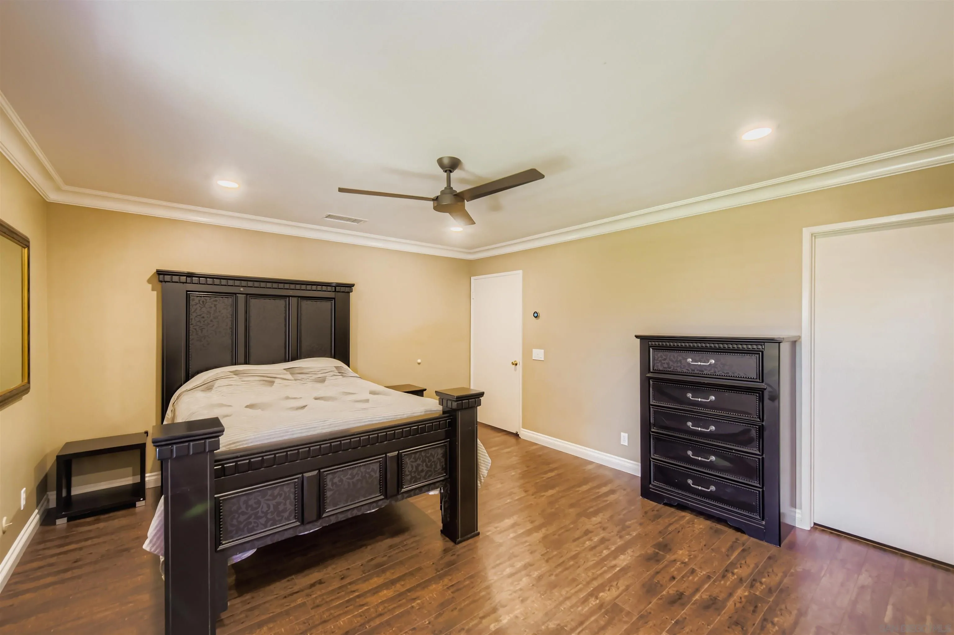 Photo #16: 250034251 Listing: Photo #16
